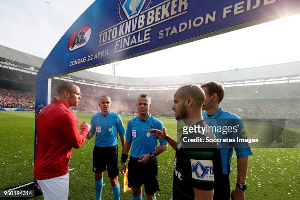 Ron Vlaar of AZ Alkmaar, referee Bjorn Kuipers, Karim El Ahmadi of Feyenoord during the toss during the Dutch KNVB Beker match between AZ Alkmaar v...