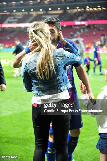 Luis Suarez and his wife Sofia Balbi are seen at the Spanish Copa del Rey Final match between Barcelona and Sevilla at Wanda Metropolitano on April...