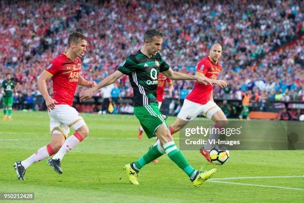 Stijn Wuytens of AZ, Robin van Persie of Feyenoord, Ron Vlaar of AZ during the Dutch Toto KNVB Cup Final match between AZ Alkmaar and Feyenoord on...