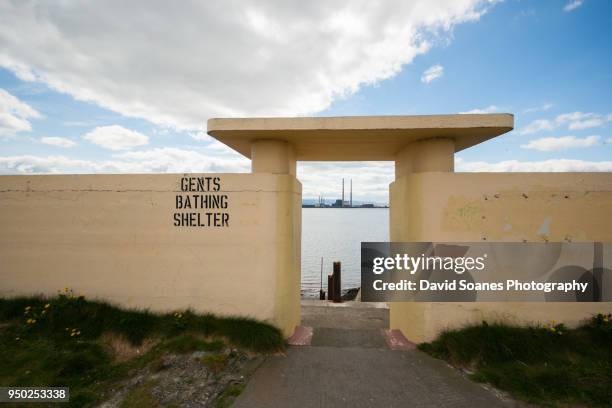 dollymount strand in dublin, ireland - dollymount strand dublin stock pictures, royalty-free photos & images