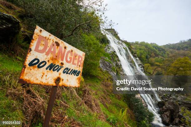 powerscourt waterfall, co. wicklow - david soanes stock pictures, royalty-free photos & images