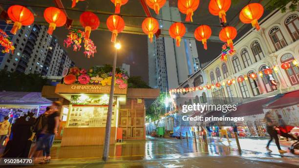chinese new years in singapore china town and traveller enjoy traviling - singapore night market stock pictures, royalty-free photos & images