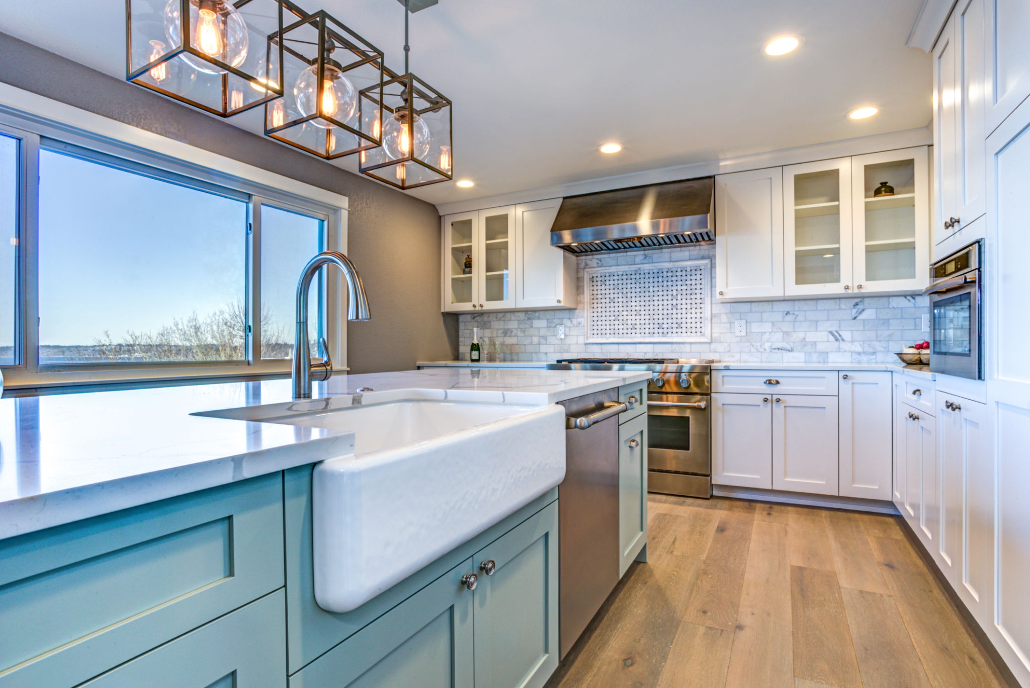 modern farmhouse kitchen