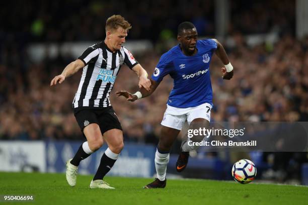 Yannick Bolasie of Everton and Matt Ritchie of Newcastle United battle for possession during the Premier League match between Everton and Newcastle...