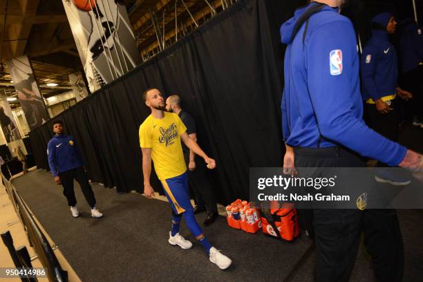 Stephen Curry of the Golden State Warriors enters the arena before the game against the San Antonio Spurs in Game Three of Round One of the 2018 NBA...