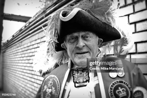 Town Crier makes the announcement that Catherine, Duchess of Cambridge has given birth to a baby boy, outside the Lindo Wing at St Mary's Hospital on...