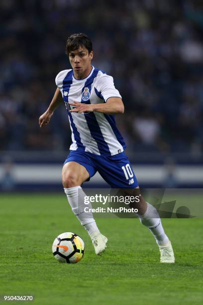 Porto's Spanish midfielder Oliver Torres in action during the Premier League 2016/17 match between FC Porto and Vitoria FC, at Dragao Stadium in...