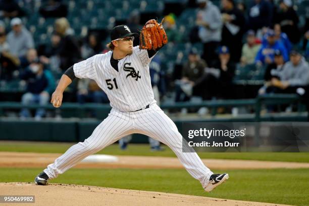 Carson Fulmer of the Chicago White Sox pitches against the Seattle Mariners during the first inning at Guaranteed Rate Field on April 23, 2018 in...