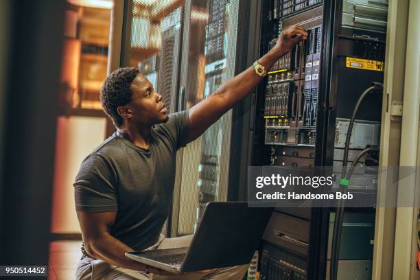 engeneer - africa technology stockfoto's en -beelden