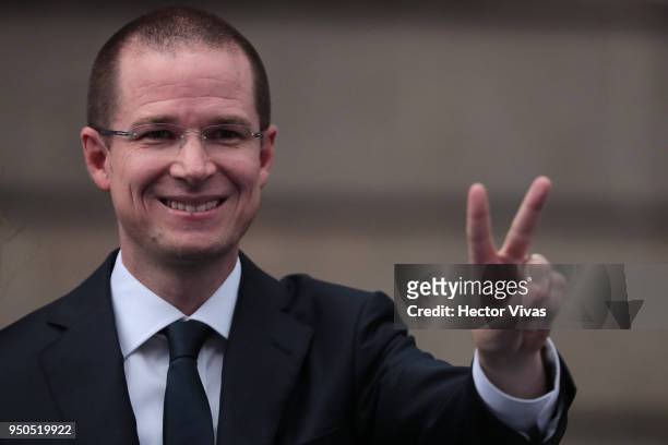 Ricardo Anaya, presidential candidate of the Coalition For Mexico to the Front, arrives to the first Presidential Debate at Palacio de Mineria on...