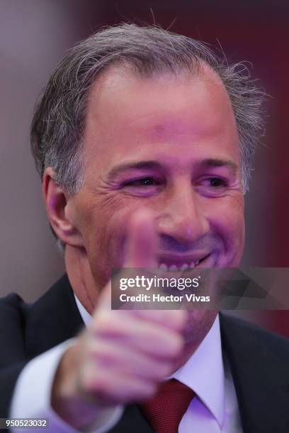 Jose Antonio Meade, presidential candidate of the Coalition All For Mexico gives a thumb up as he arrives to the first Presidential Debate at Palacio...