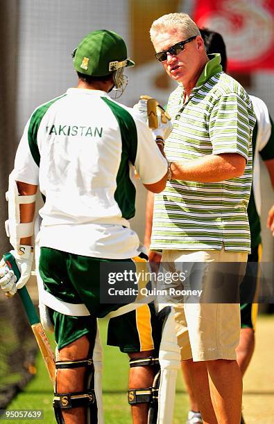 Former Australian cricketer Dean Jones speaks to Pakistan players during a Pakistan nets session at Melbourne Cricket Ground on December 23, 2009 in...