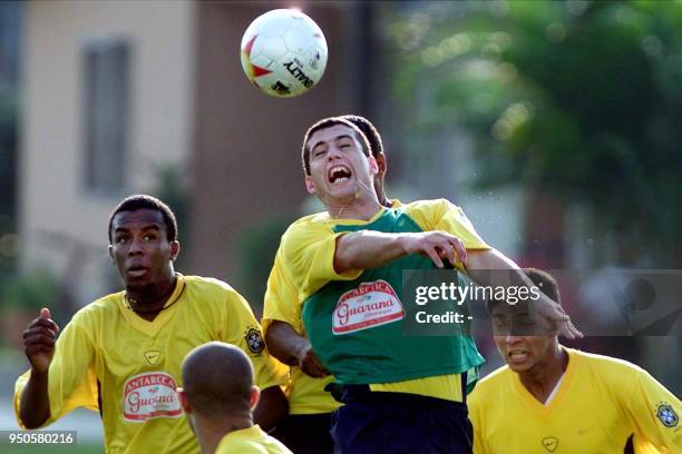 Fabio Rochemback Sporting 110 Roque Jr Photos & High Res Pictures - Getty Images