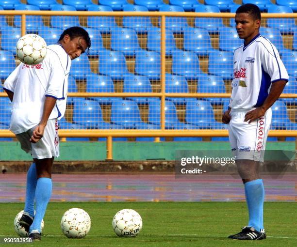 The players of the Honduran team, Francisco Pavon and Junior Morales train in prepration for eliminations for the Concacaf for World Cup FIFA...