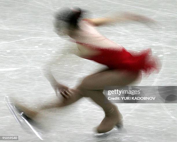 Chinese Yan Liu performs her free programme during the Cup of Russia ISU Grand Prix of Figure Skating tournament in Moscow, 27 November 2004. AFP...