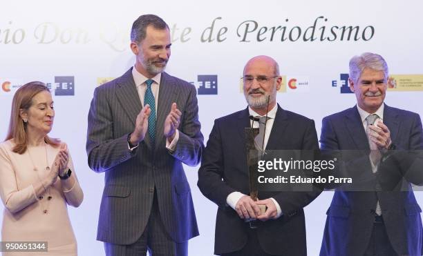 King Felipe VI of Spain , Foreing Affairs Minister Alfonso Dastis , President of the Congress Ana Pastor and writer Fernando Aramburu attend the...
