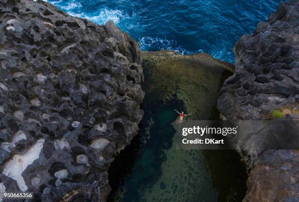 angel's billabong, nusa penida, indonesia - angel island imagens e fotografias de stock