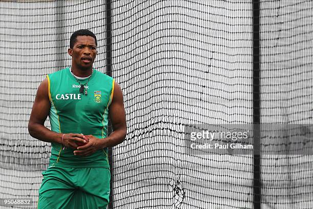 Makhaya Ntini of South Africa prepares to bowl during a South Africa nets session at Kingsmead Cricket Ground on December 23, 2009 in Durban, South...