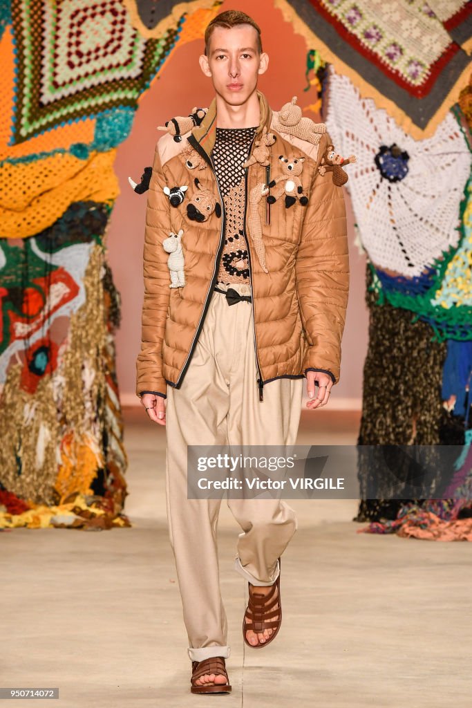 Projeto Ponto Firme - Runway - SPFW N45 Fall Winter 2018