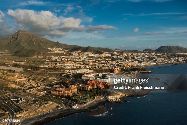 coastline with seaside, beach, playa de la enramada, playa de las americas, atlantic coast costa adeje, south coast, tenerife, spain - playa de las americas stock-fotos und bilder