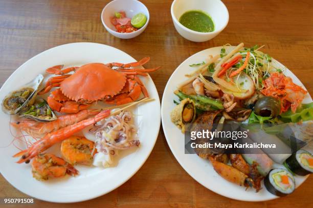 seafood vietnamese food - chilli crab 個照片及圖片檔