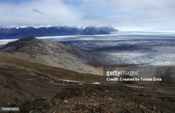 viedma glacier from paso del viento pass - viento stockfoto's en -beelden