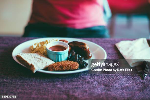 full english breakfast - full english breakfast stock pictures, royalty-free photos & images