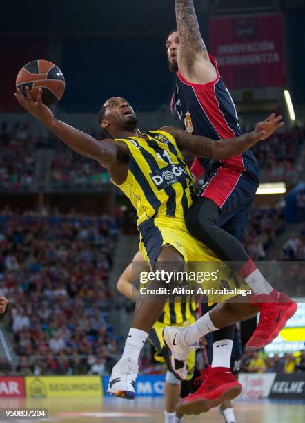 Brad Wanamaker, #11 of Fenerbahce Dogus Istanbul competes with Vincent Poirier, #17 of Kirolbet Baskonia Vitoria Gasteiz during the Turkish Airlines...