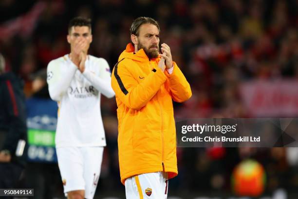 Daniele De Rossi of AS Roma applauds the crowd after the UEFA Champions League Semi Final First Leg match between Liverpool and A.S. Roma at Anfield...