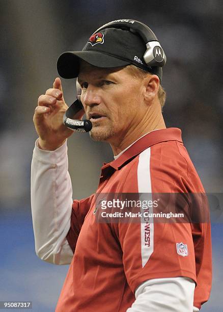 Arizona Cardinals head coach Ken Whisenhunt looks on from the sidelines against the Detroit Lions at Ford Field on December 20, 2009 in Detroit,...
