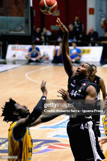 Marcus Slaughter of Segafredo competes with Henry Sims of Vanoli during the LBA LegaBasket of Serie A match between Vanoli Cremona and Virtus...