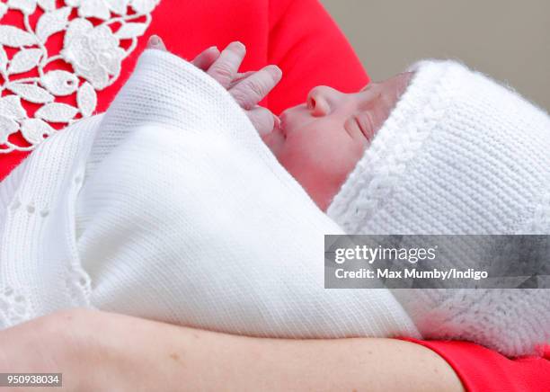 Catherine, Duchess of Cambridge departs the Lindo Wing of St Mary's Hospital with her newborn baby son on April 23, 2018 in London, England. The...