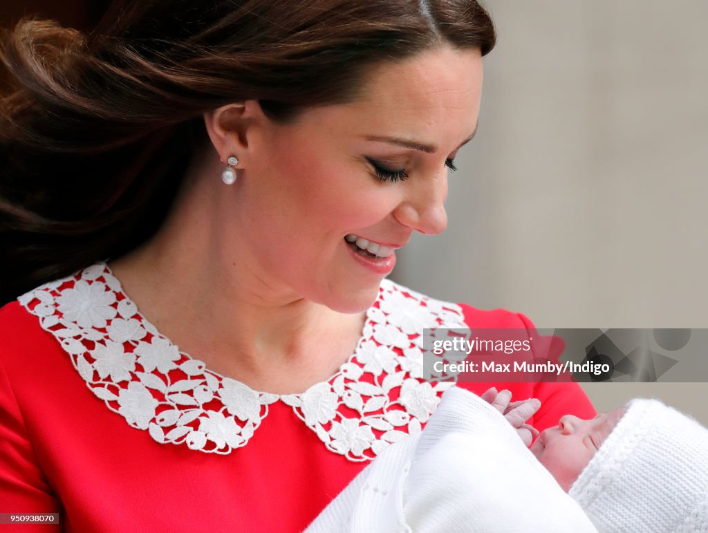 The Duke & Duchess Of Cambridge Depart The Lindo Wing With Their New Son