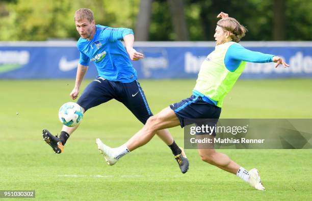 Thomas Kraft and Alexander Esswein of Hertha BSC during training at the Schenkendorfplatz on April 25, 2018 in Berlin, Germany.