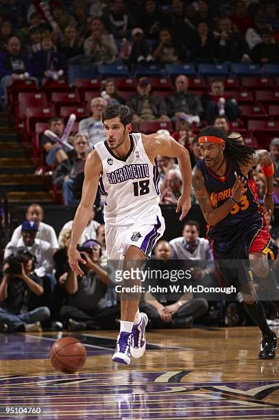Sacramento Kings Omri Casspi in action vs Golden State Warriors. Sacramento, CA 11/8/2009 CREDIT: John W. McDonough