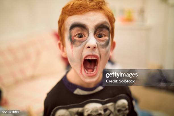 zombie skeleton boy - halloween zombie makeup imagens e fotografias de stock