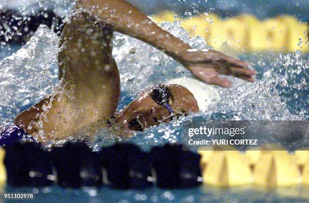 The Mexican Tania Galindo competes, 28 November 2002 in the 800 meter freestyle swimming competition of the XIX Central American and Caribbean Games...