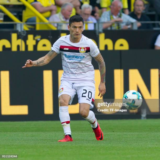 Charles Aranguiz of Leverkusen controls the ball during the Bundesliga match between Borussia Dortmund and Bayer 04 Leverkusen at Signal Iduna Park...