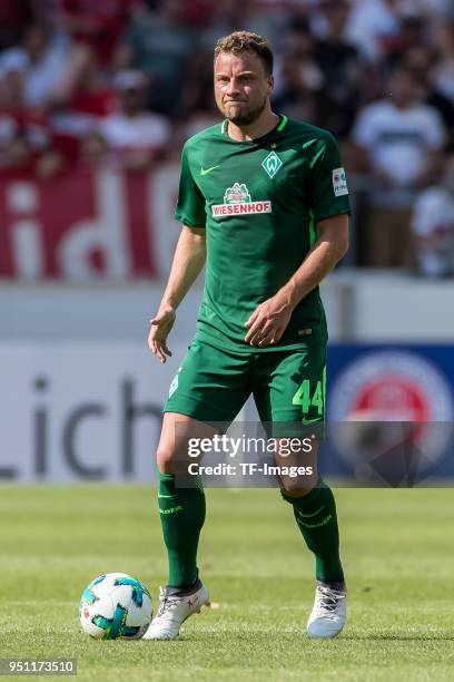 Philipp Bargfrede of Bremen controls the ball during the Bundesliga match between VfB Stuttgart and SV Werder Bremen at Mercedes-Benz Arena on April...