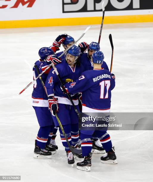 Brendan Brooks of Great Britain, Dallas Ehrhardt of Great Britain, Matthew Myers of Great Britain, Luke Ferrara of Great Britain and Mark Richardson...