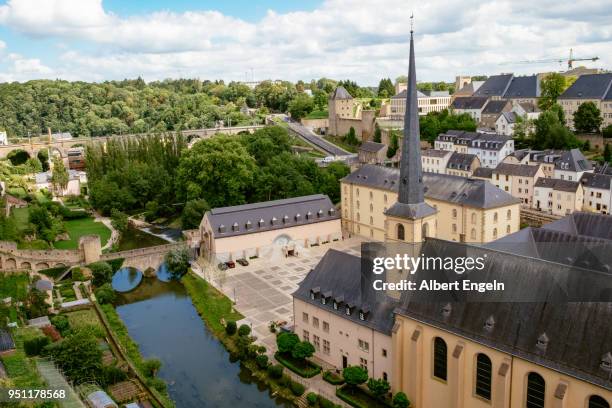 luxembourg, view of the "grund". - grund stock pictures, royalty-free photos & images