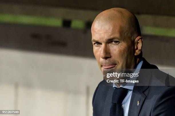 Head coach Zinedine Zidane of Real Madrid looks on during the UEFA Champions League Semi Final First Leg match between Bayern Muenchen and Real...