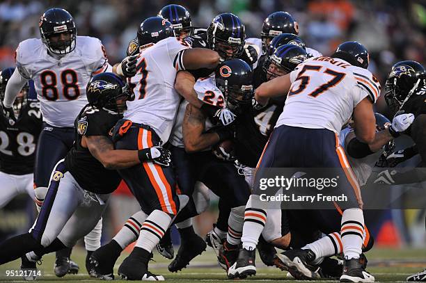 Matt Forte of the Chicago Bears runs the ball during the game against the Baltimore Ravens at M&T Bank Stadium on December 20, 2009 in Baltimore,...