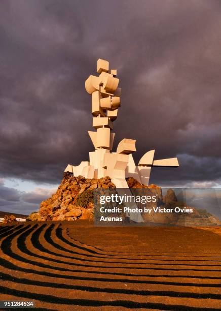 plow lines and monumento al campesino (farmers memorial) lanzarote, canary islands, spain - campesino stock pictures, royalty-free photos & images