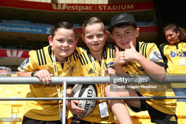 Young fans wait to meet players during a Hurricanes Super Rugby Captain's Run at Westpac Stadium on April 26, 2018 in Wellington, New Zealand.