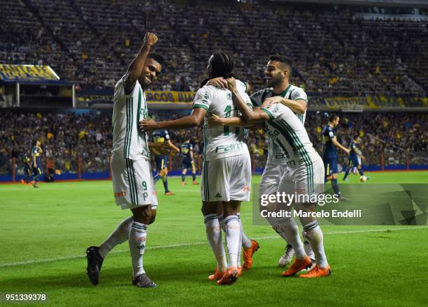 Keno of Palmeiras celebrates with teammates after scoring the second goal of his team during a match between Boca Juniors and Palmeiras as part of...