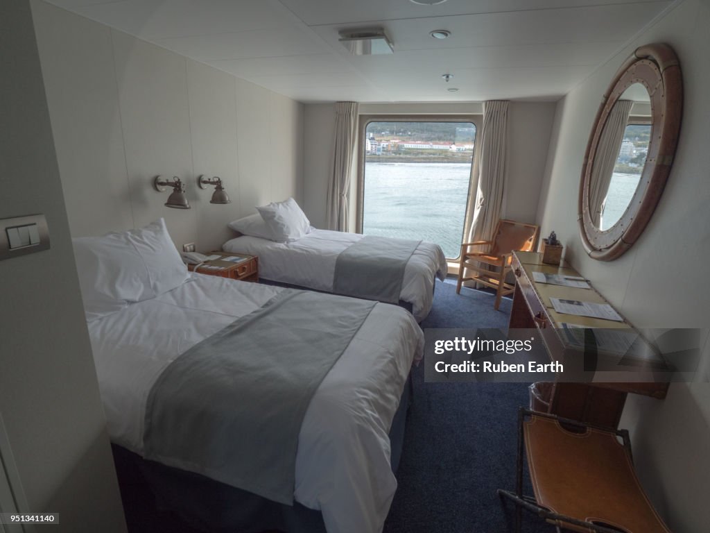 Passenger cruise ship room