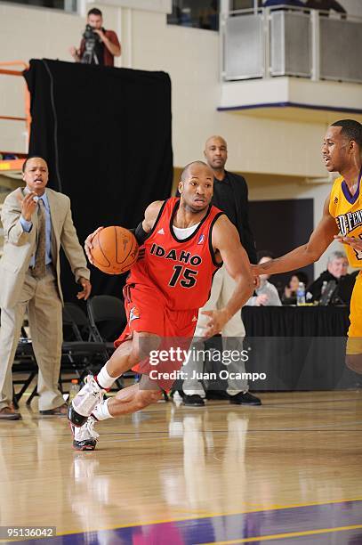 Sundiata Gaines of the Idaho Stampede makes a move to the basket during the game against the Los Angeles D-Fenders at the Toyota Sports Center on...