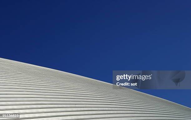 Contemporary Ridge Roof Ridge Photos and Premium High Res Pictures - Getty Images