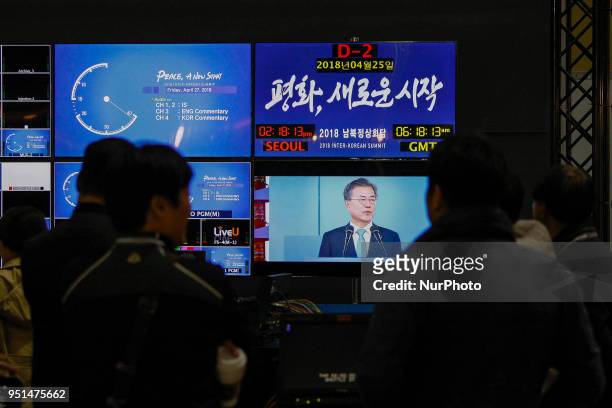 South Korean HB members prepare summit at Inter-Korean Summit Main Press Center at Kintex in Ilsan, Goyang, South Korea on April 25, 2018.....